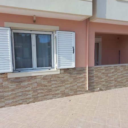 Treasure Star B&B Salamis Bagian luar foto