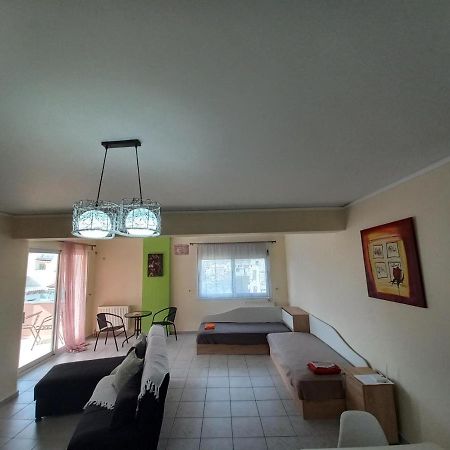 Treasure Star B&B Salamis Bagian luar foto