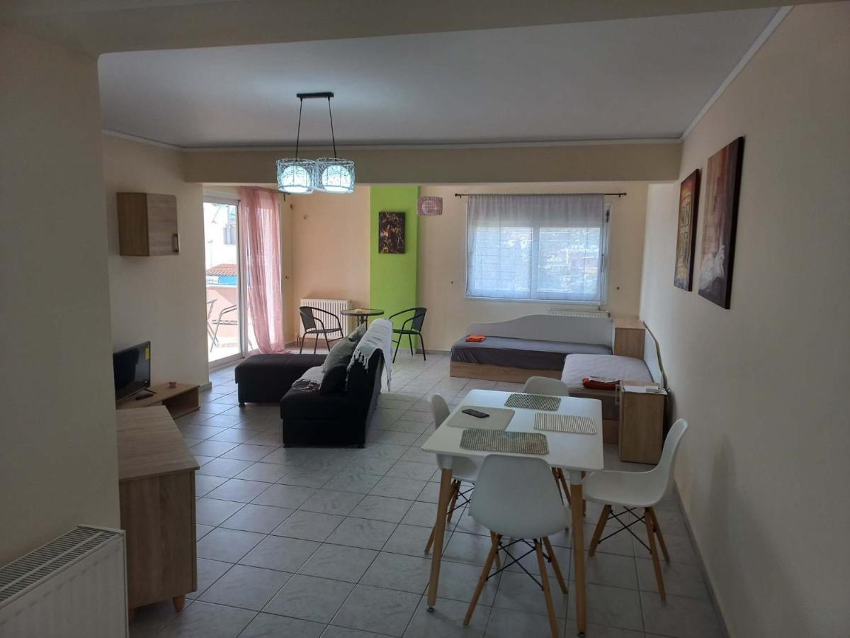 Treasure Star B&B Salamis Bagian luar foto
