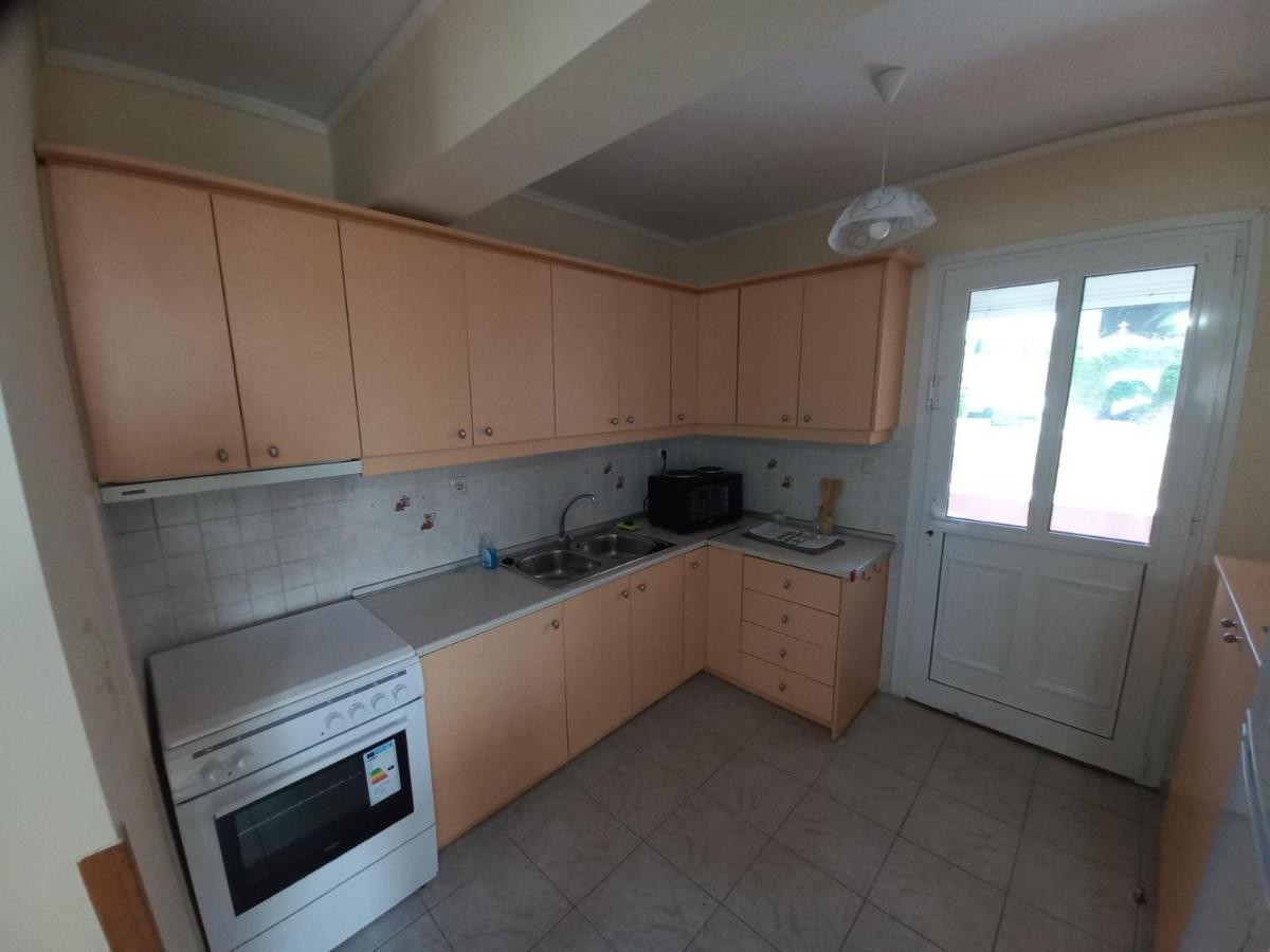 Treasure Star B&B Salamis Bagian luar foto