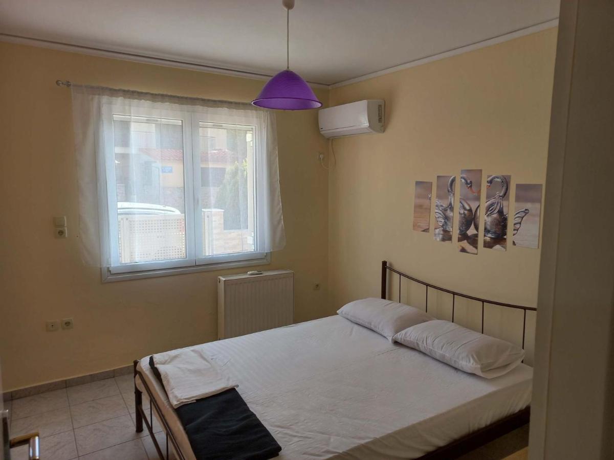Treasure Star B&B Salamis Bagian luar foto