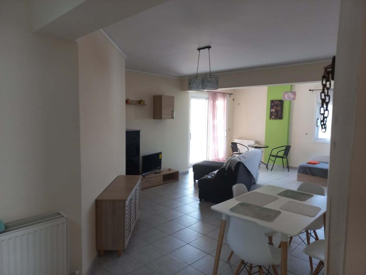 Treasure Star B&B Salamis Bagian luar foto