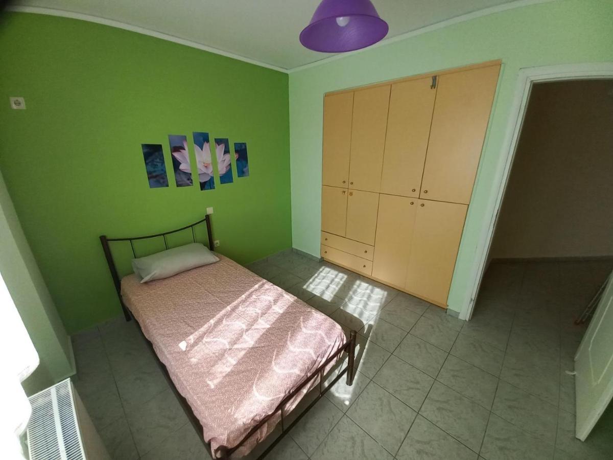 Treasure Star B&B Salamis Bagian luar foto