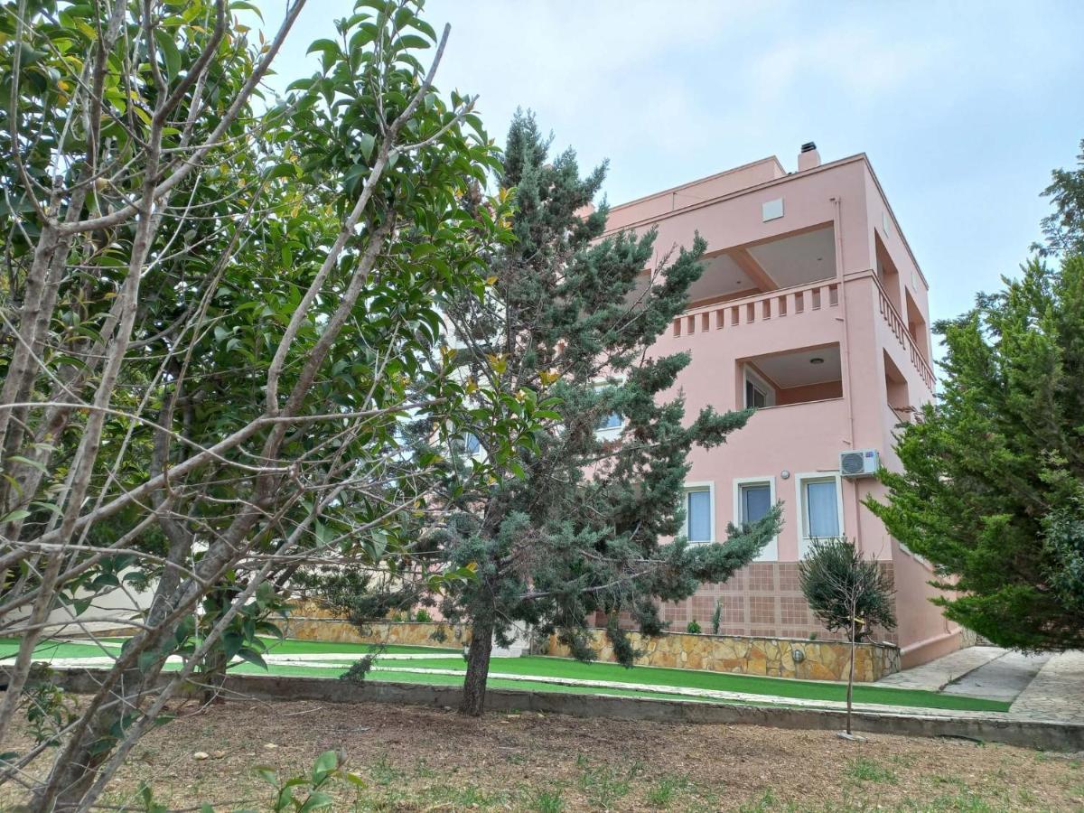 Treasure Star B&B Salamis Bagian luar foto